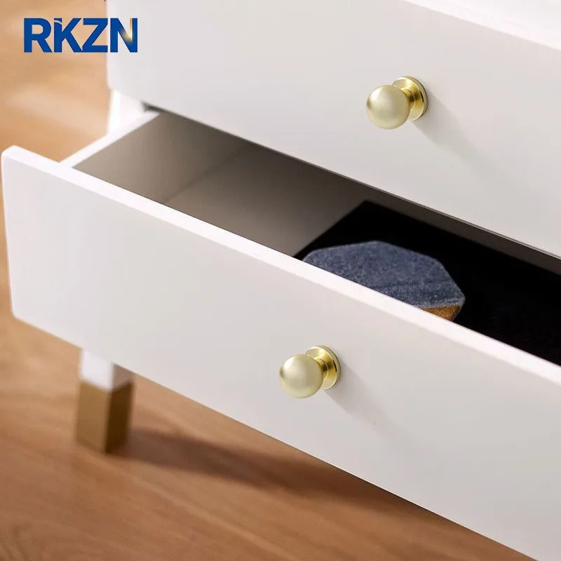Gold Cabinet Pulls, Modern Minimalist Solid Furniture Handles for Drawer Wardrobe Doors