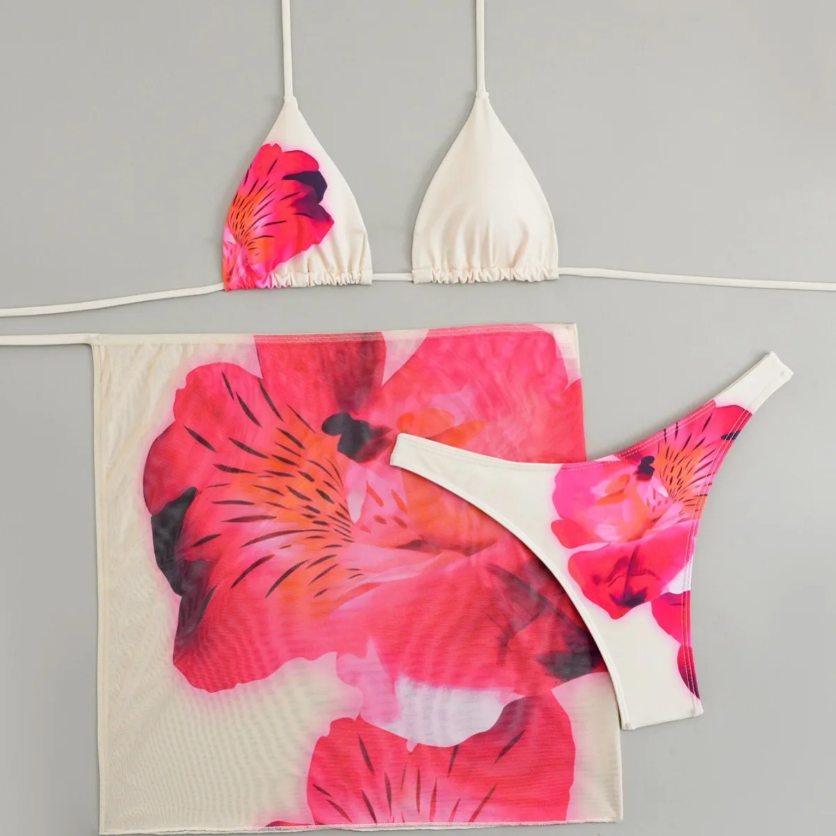 2025年ヤングウィメンズ3ピースビキニセット |   セクシーなプリント水着は、調節可能なカバーアップビーチ休暇水着を分離します