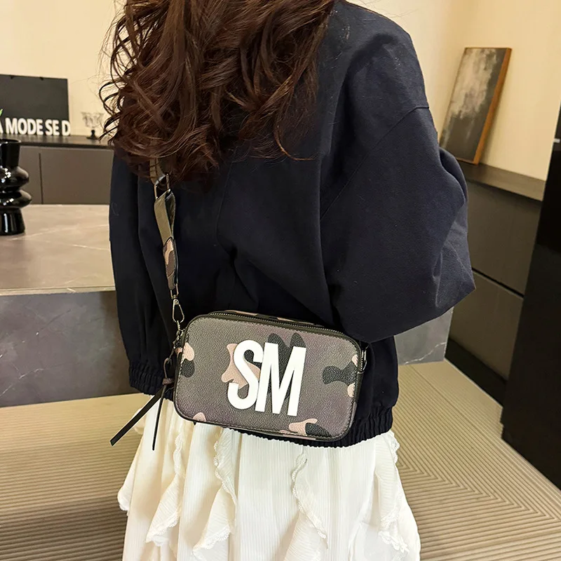 2025, Neuankömmling, koreanischer Stil, Damentasche – leichte, luxuriöse Camouflage-Schulter-Crossbody-Tasche, kleine quadratische Tragetasche für Streetwear
