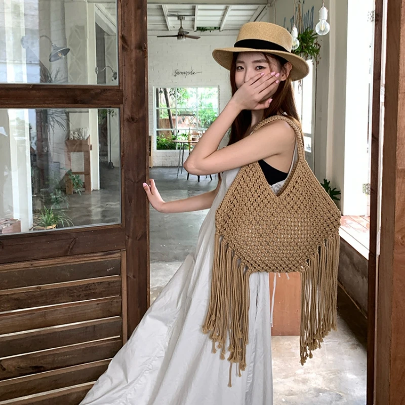 Bohemian Women\'s Large Capacity Tassel Shoulder Bag Handmade Cotton Woven Knitted Seaside Vacation Beach Tote Summer New Arrival