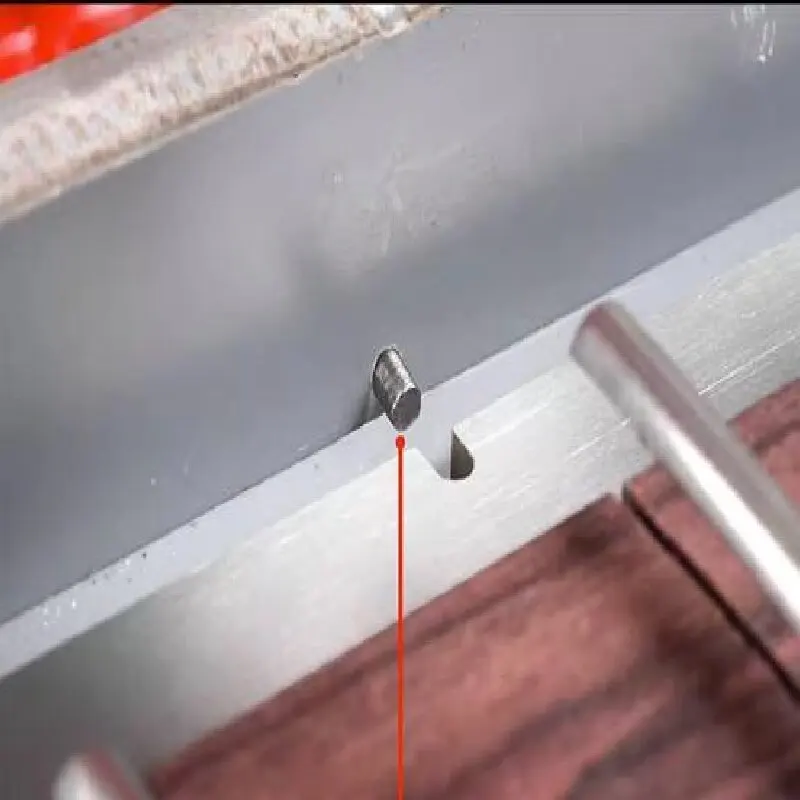 Professional guitar wire press