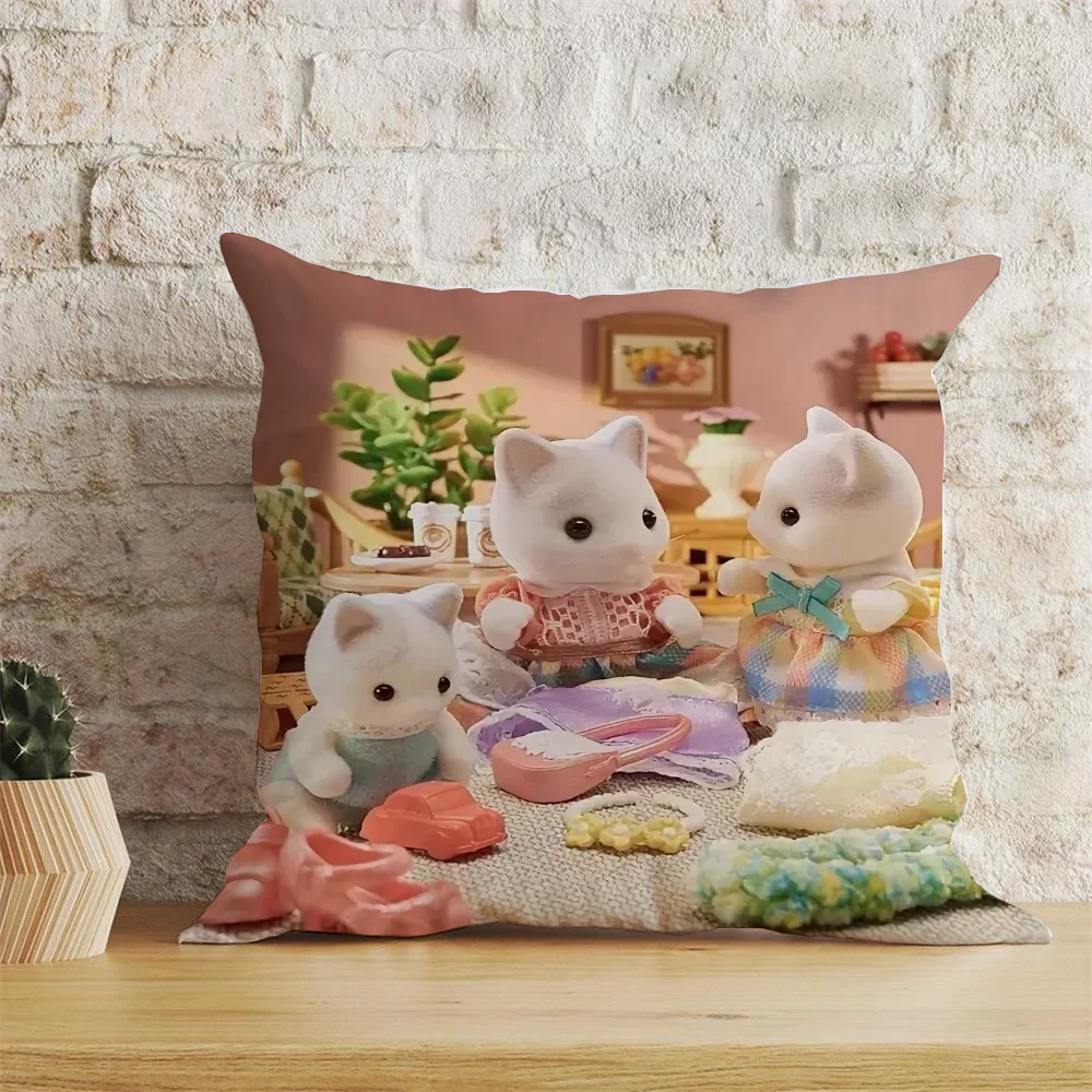 Sylvanian Kissen Aggie Ornamental Pillows for Living Room Astrobot Cushion Cover 40*40 Nordic Malbon Halloween Decoration Ive