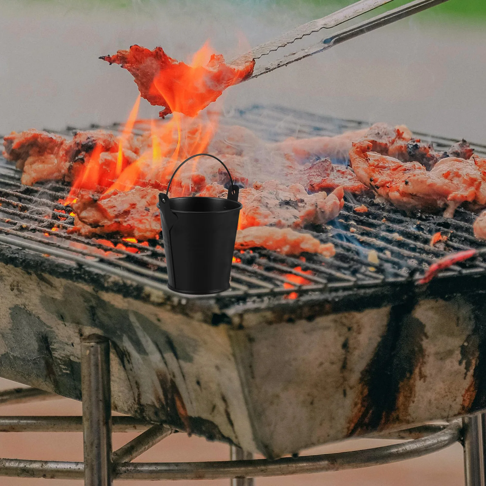 

Portable BBQ Grill Grease Bucket Black Metal Drip Container 7 7x7 5x5 6cm Outdoor Cooking Oil Storage Reusable Barbecue Tool