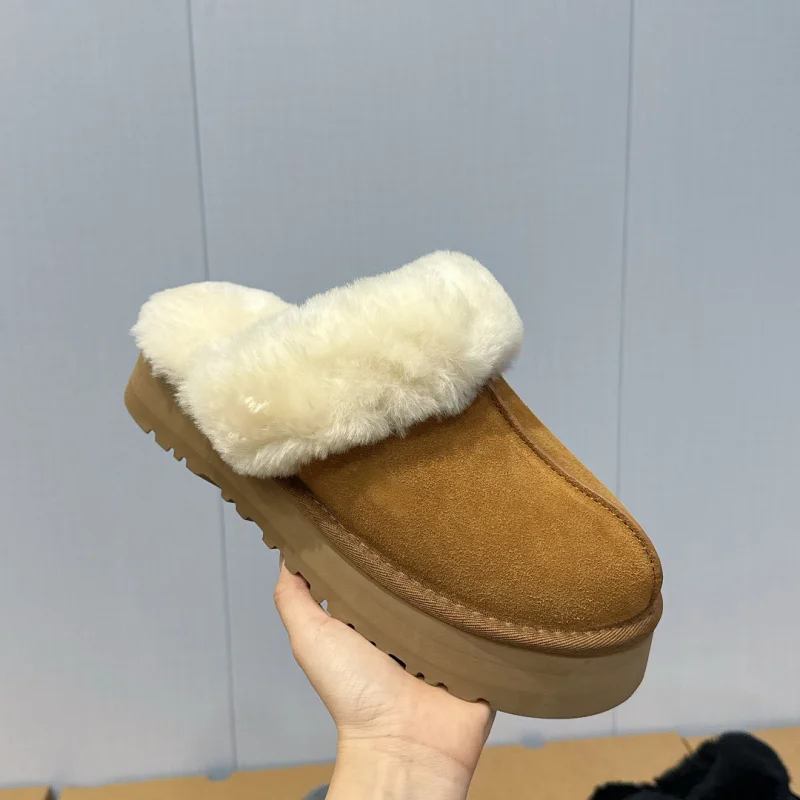 

Natural Sheepskin Fur Slippers Couples Winter Slippers Genuine Leather Indoor Slippers Soft Wool Lady Home Snow Shoes