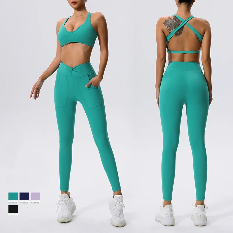 Mulher esportiva ginásio yoga sutiã calças conjuntos com bolsos esporte curto leggings duas peças terno de fitness roupas de treino roupas femininas