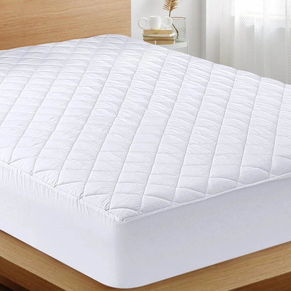 Utopia Bedding Quilted Fitted Mattress Pad (King), Elastic Fitted Mattress Protector, Mattress Cover Stretches up to 16 Inches