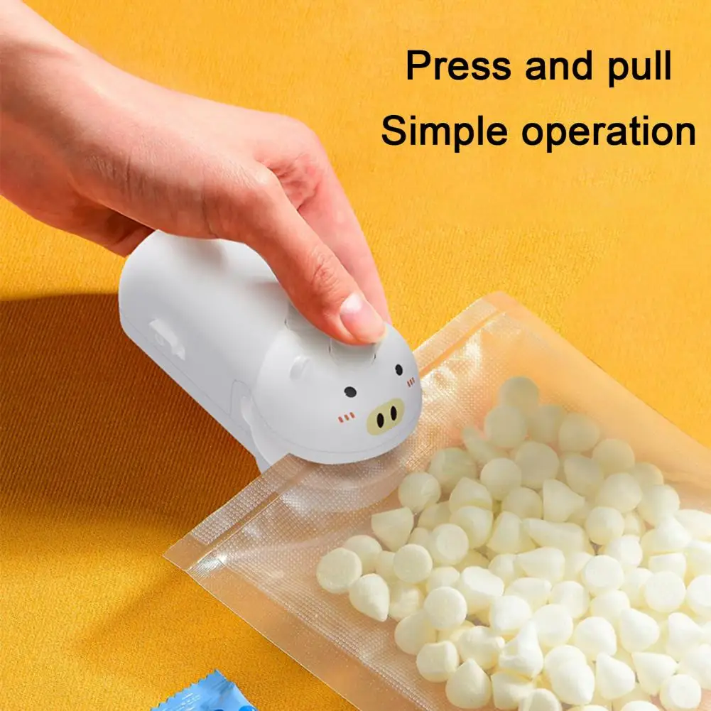 

3-in-1 Magnetic Food Sealer with Built-in Cutter USB Rechargeable Mini Bag Resealer Cute Duck Shape Heat Seal Device for Kitchen