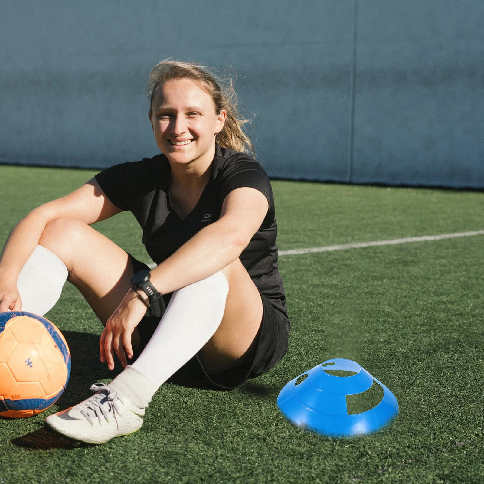 

25pcs Training Cones Sports Ground Markers Football Practice Obstacle Discs Soccer Drills Exercise High Visibility Stackable