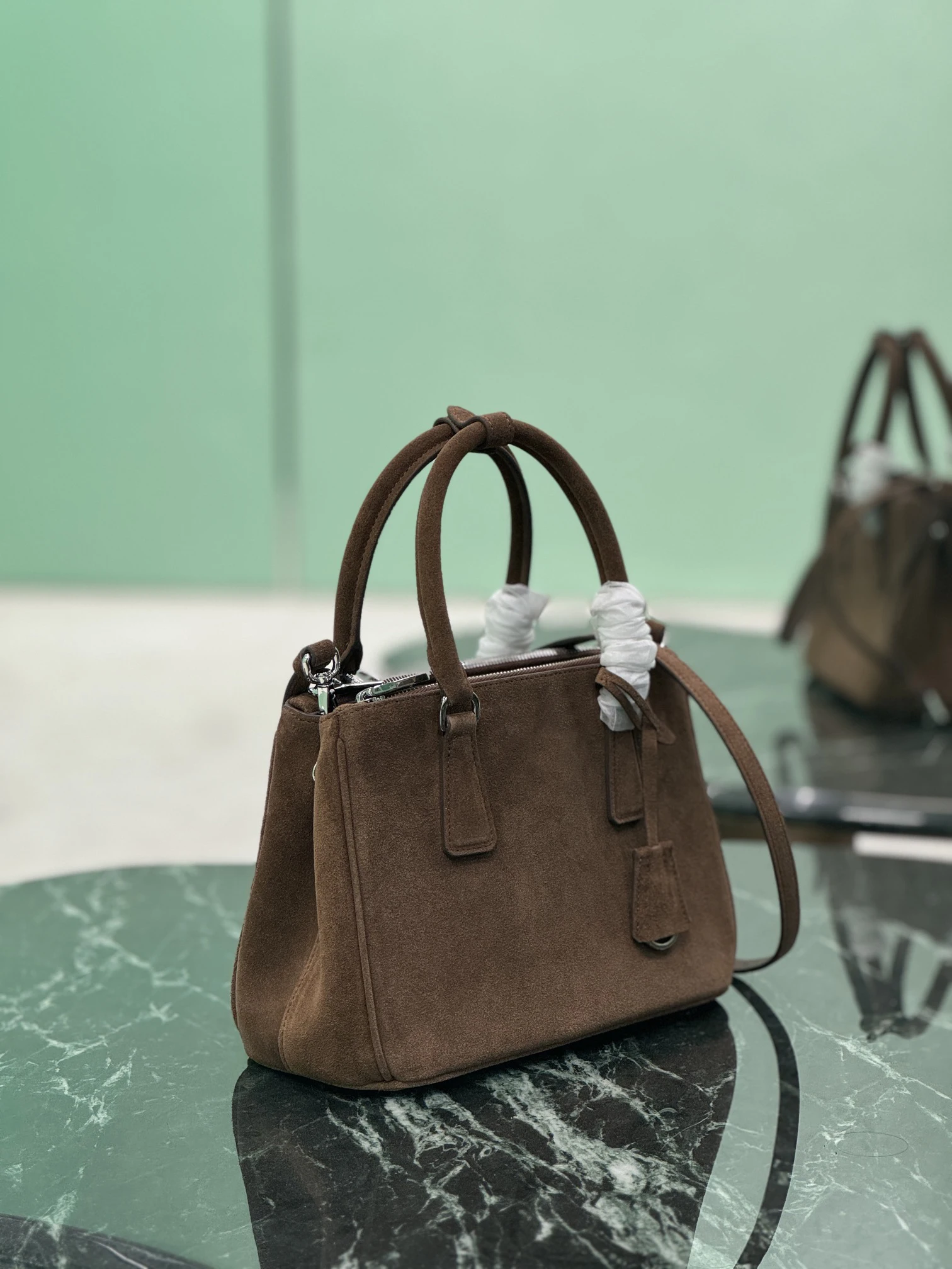 Naturalna zamszowa torba na jedno ramię Nubuck Cow Leather Duża pojemność Casual Tote Bag for Solid Commute