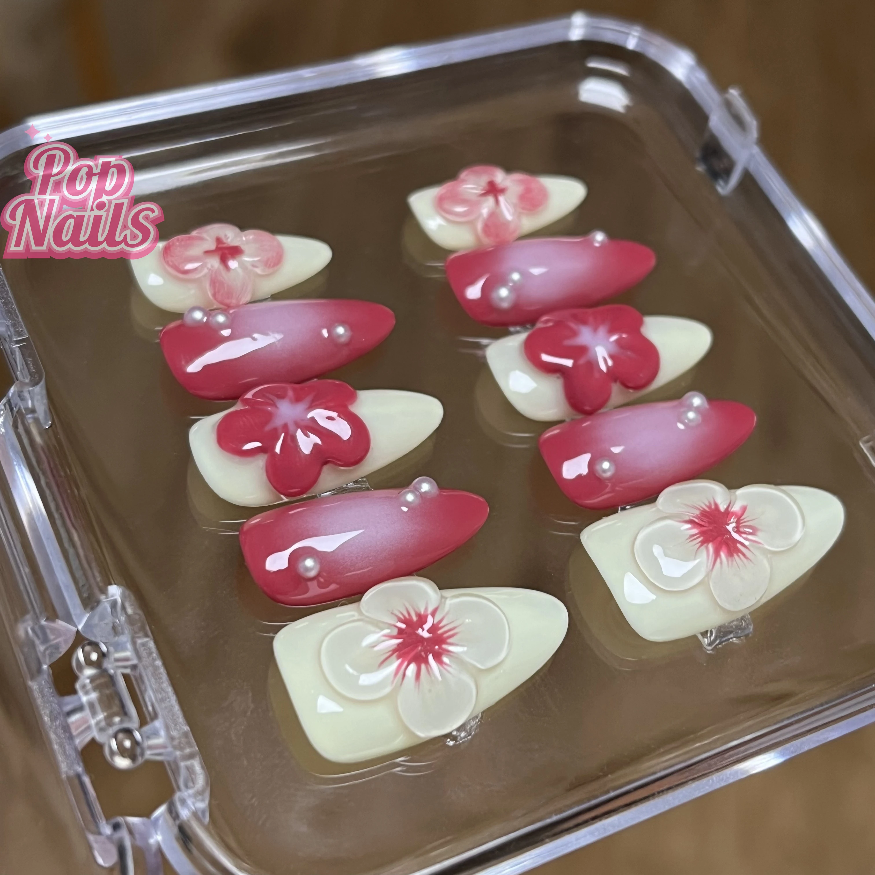 10pcs Handmade Press on Nails Red Cute 3D Petal Flower Tips Almond False Nail Art Sculpted Flowers Tip Short Handmade Fake Nails