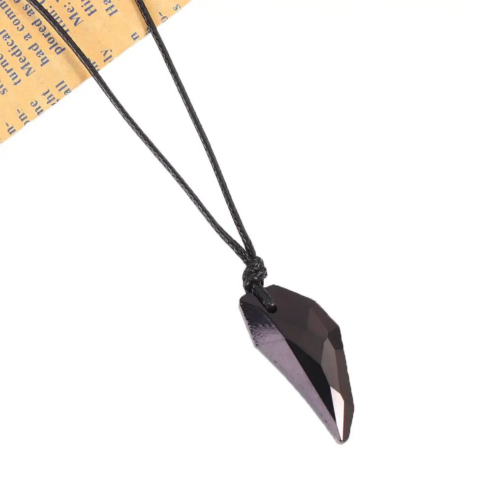 Shiny Black Sapphire Austrian Crystal 18K Plated Wolf Tooth Pendant Necklace Adjustable Length Couple Accessories Fine Polished