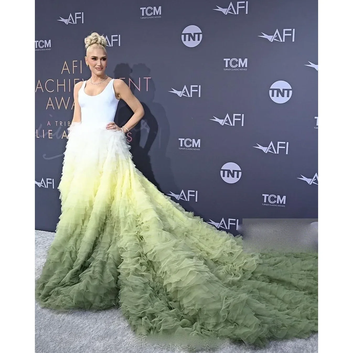 

Green Tulle Skirts Women Tierred Floor Length Pretty Long Skirt To Party Luxury Train Tutu Skirts Custom Made