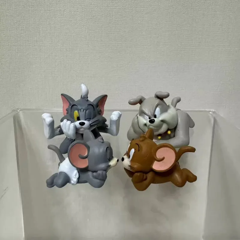 Cat and Dog Gashapon Toys Spike Tom Tuffy Jerry Lovely Figure Model Ornaments Toys