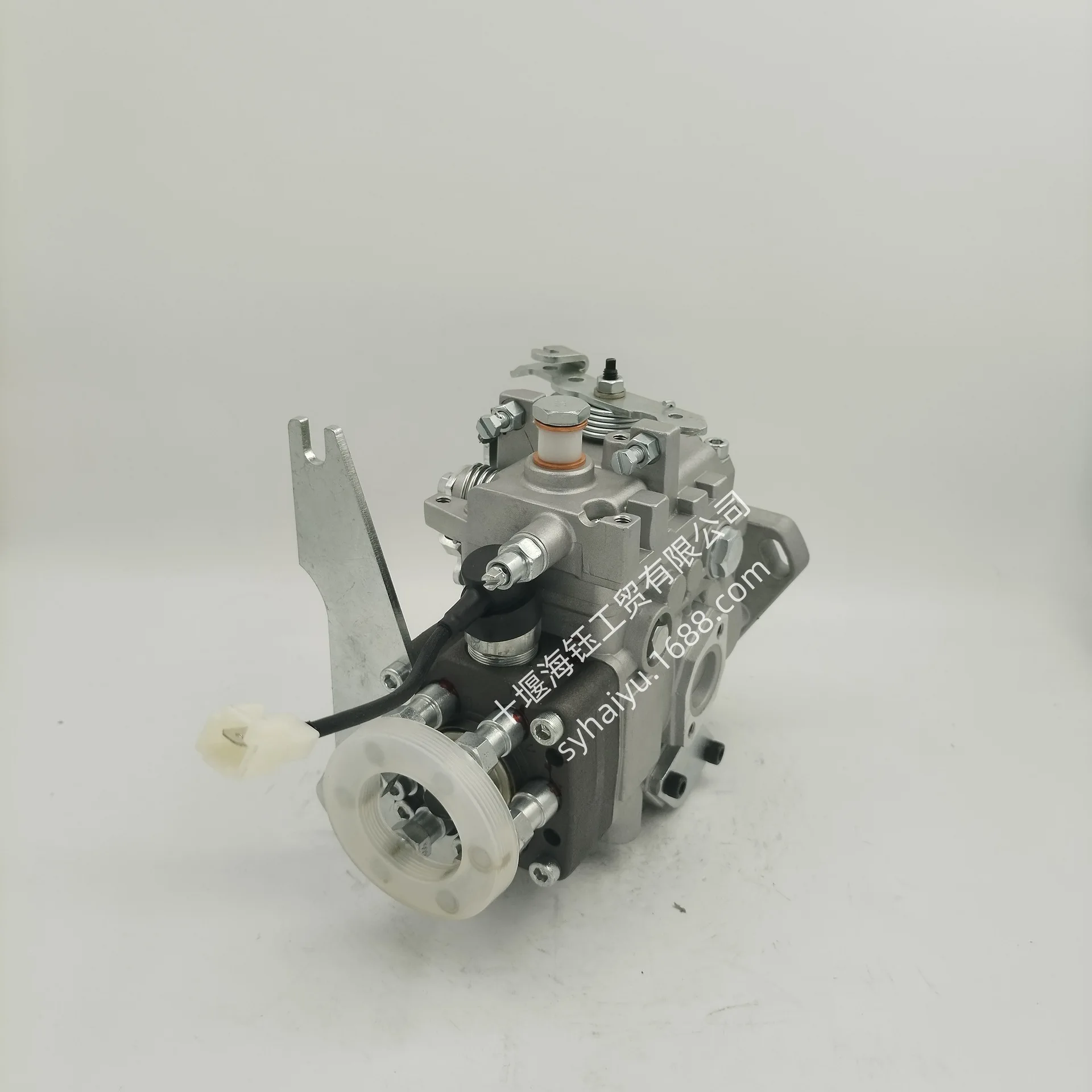 

Горячая распродажа: Топливный насос 104661-3031, масляный насос VE, VE6/11F1150RNP239, 32B65-10130