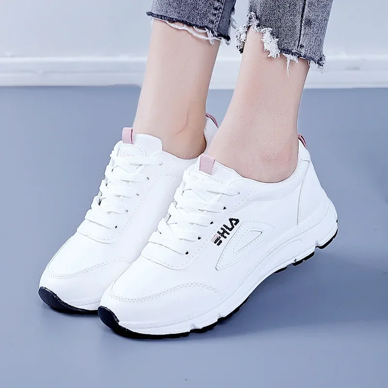 White Women Sneakers Casual Shoes Women\'s Sports Shoes Breathable Mesh Flats Woman Outdoor Jogging Shoes Lady Sneaker