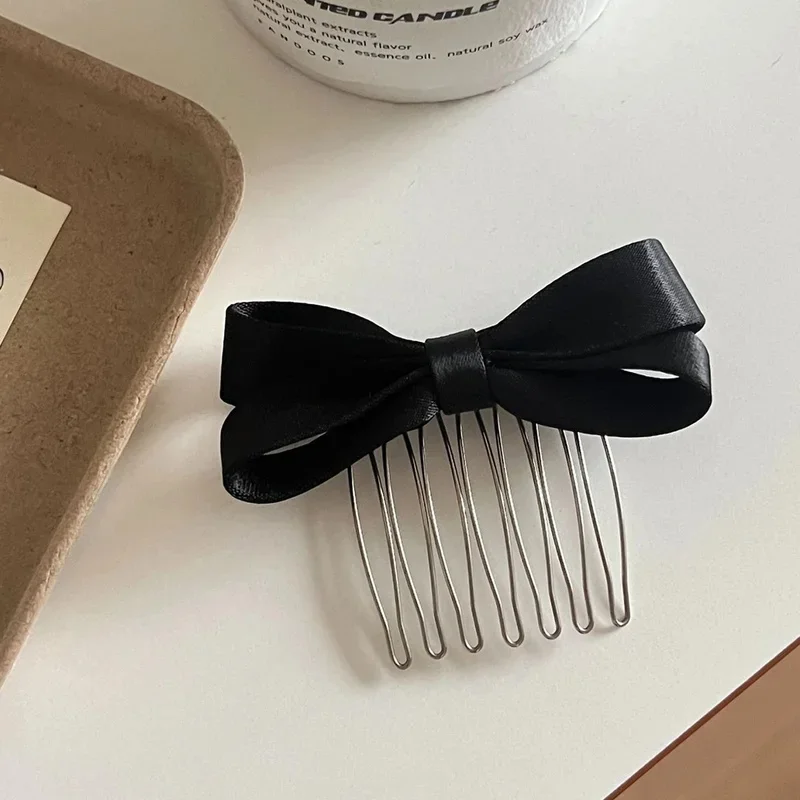 Elegant Bowknot Hair Clip with Reverse Comb Design for Side Hairstyles Lightweight Metal Clip for Women Daily Party Wedding Look