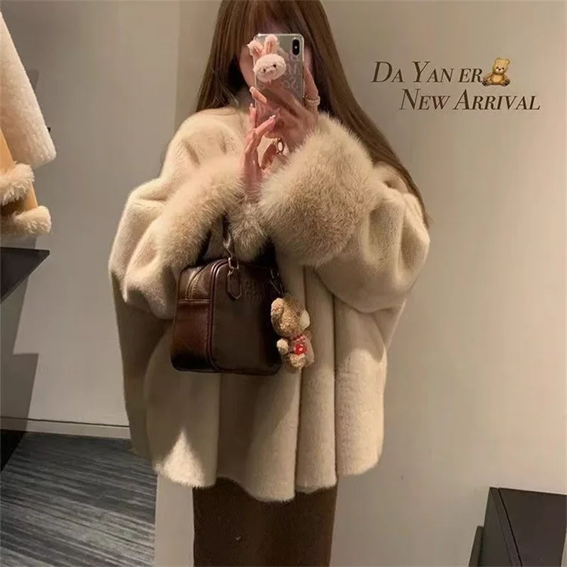 2026 Autumn Winter New Environmental Protection Mink Fur Coat Women Loose Fur Jacket Cloak Shawl Outwear Fashion Ladies Overwear