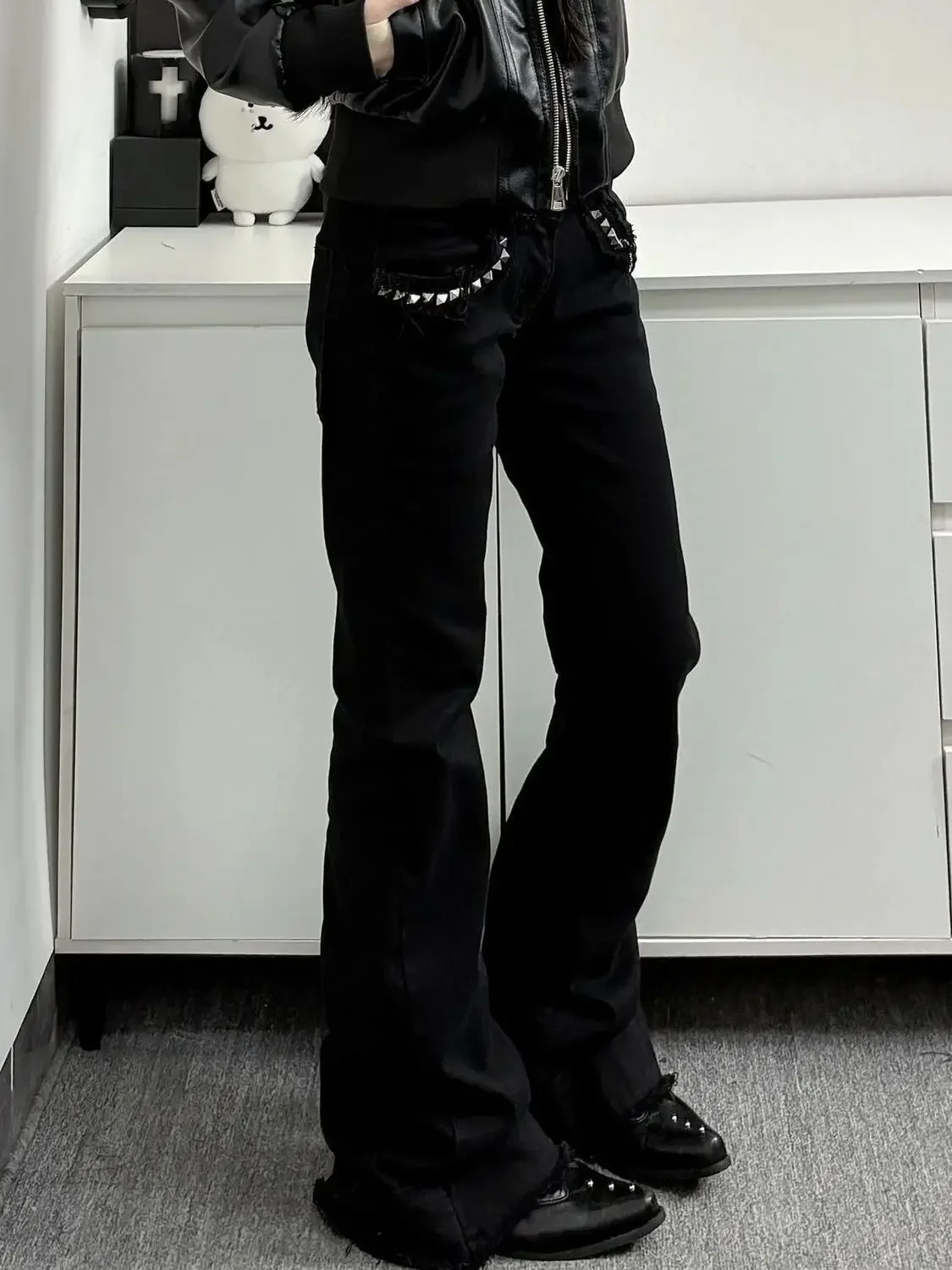2026 Spring Women Black Low Rise Flared Denim Pants Vintage 90s Coquette Gyaru Bell Bottom Y2k Baggy Jean Harajuku Kpop