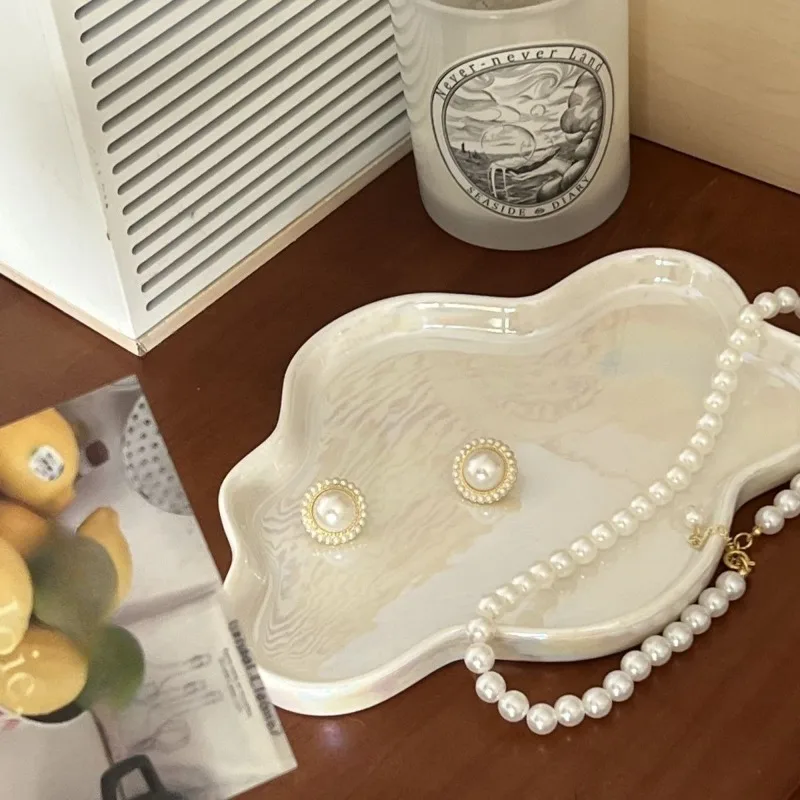 Minimalist Ceramic Cloud Tray HandmadeJewelryDisplayDish DecorativeCatchall Bowl for Sofa Table Key Ring Candle Plate Home Decor