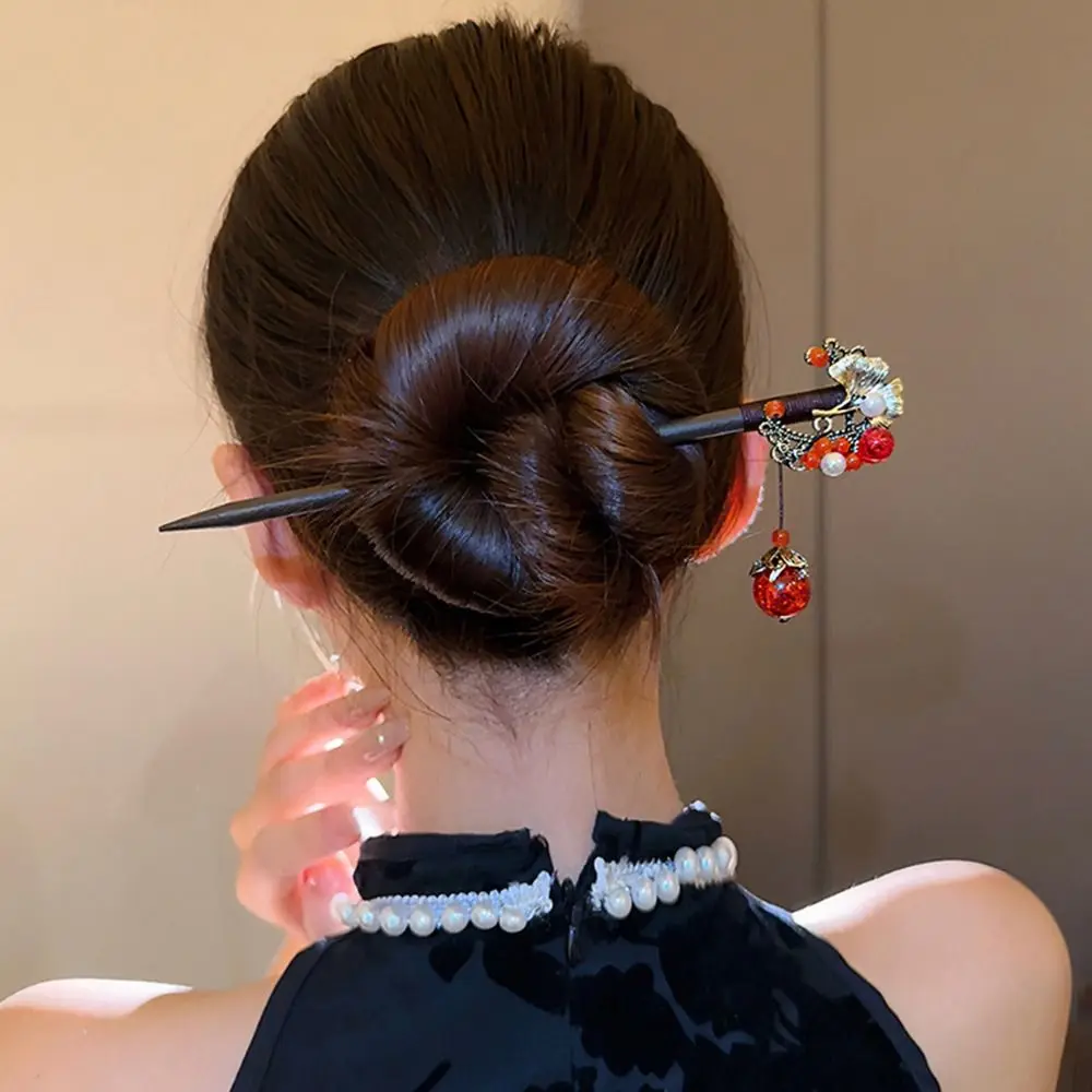 Vintage Retro Red Hair Stick Ancient Style Fashion Red Rose Fringe Hairpin Handmade Multi-purpose Chinese Hairpin Headwear Women