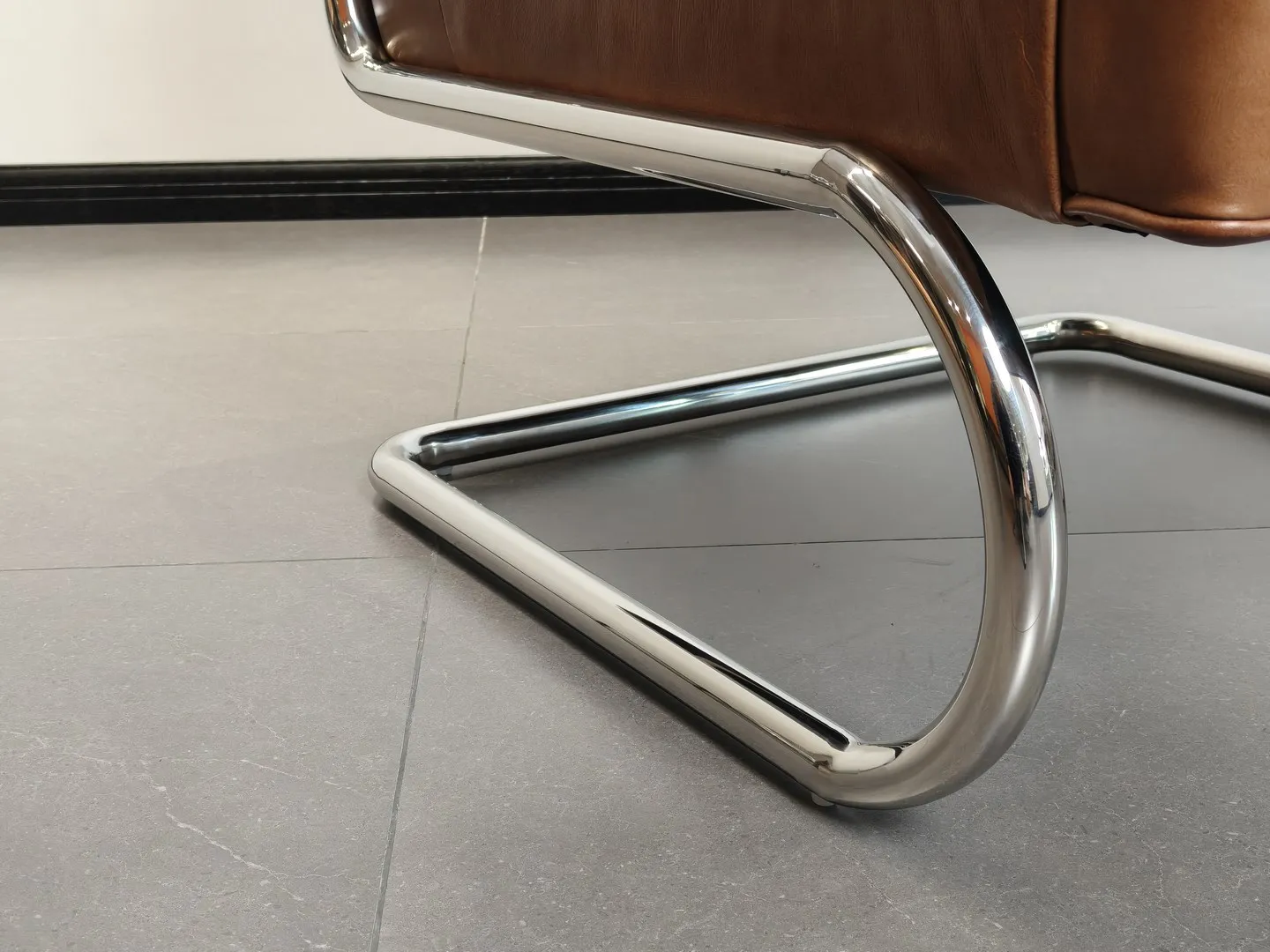 Stainless steel base living room chair leisure chair YH-258