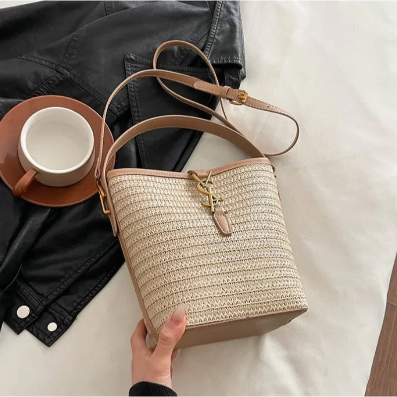 The 2025 New Luxury Design Crossbody Bag for Women Is A Multi-functional and High-end Commuter Handheld Bucket Bag