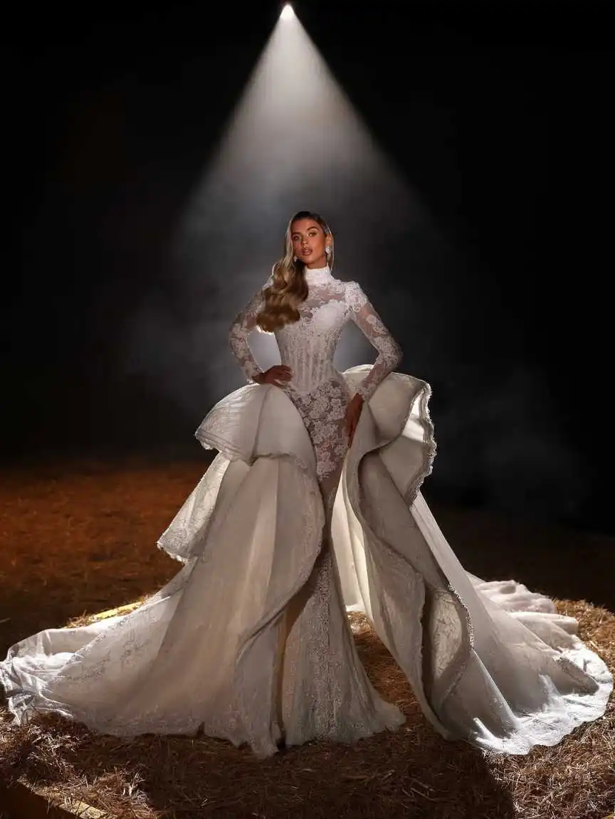 Sexy Mermaid Gown Wedding Dress Full Sleeve Sequined Appliques Special Design Detachable Train Vestido De Noiva Customized
