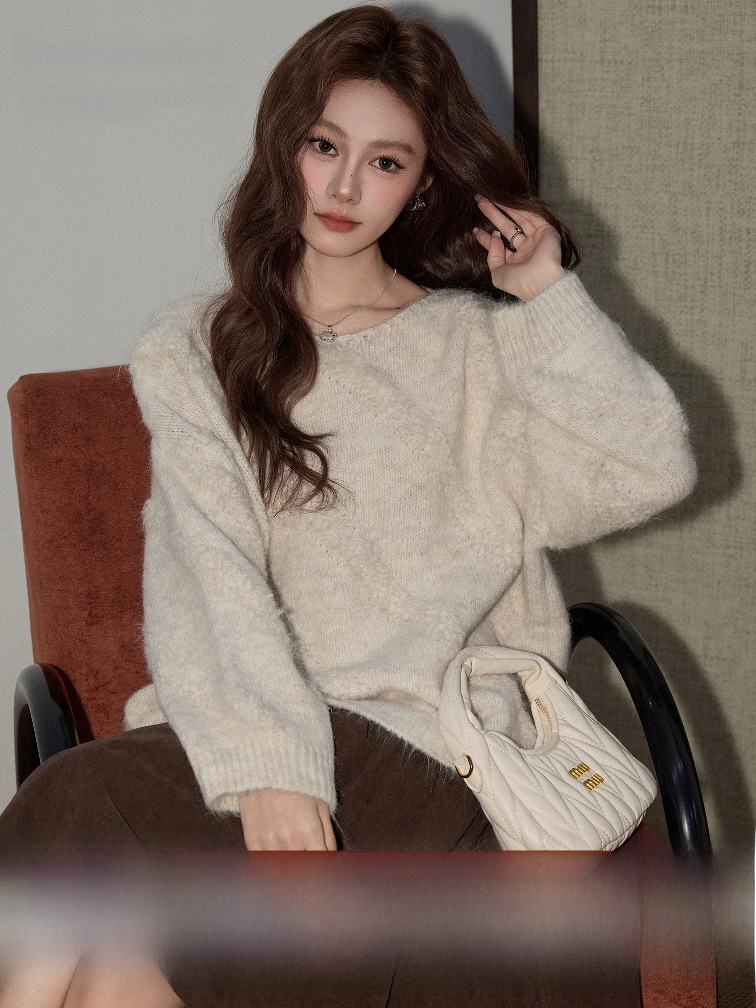 

Свободный женский вязаный свитер в корейском стиле, повседневный, уникальный, красивый топ для осени и зимы, с круглым вырезом, длинный рукав