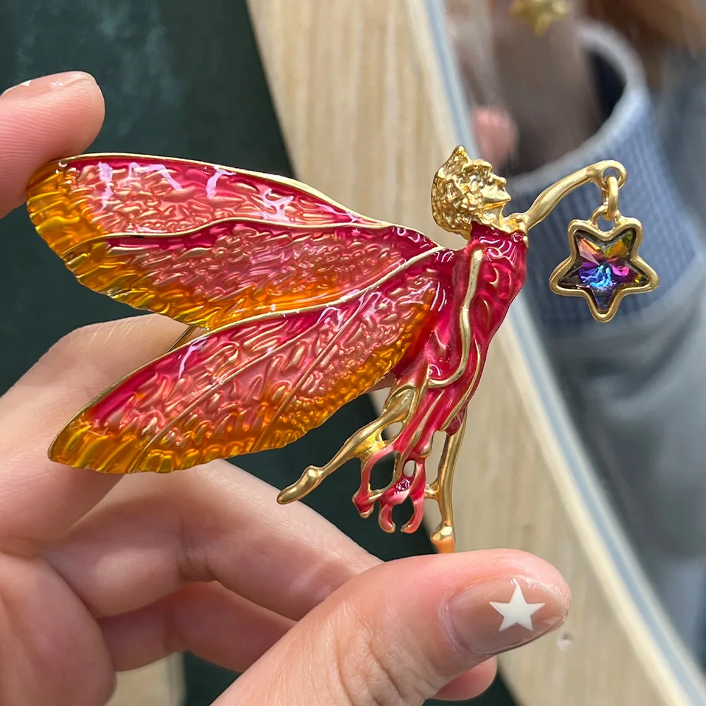 Guide angel enamel French style, Western antique Internet celebrity explosion exquisite high sense temperament versatile brooch