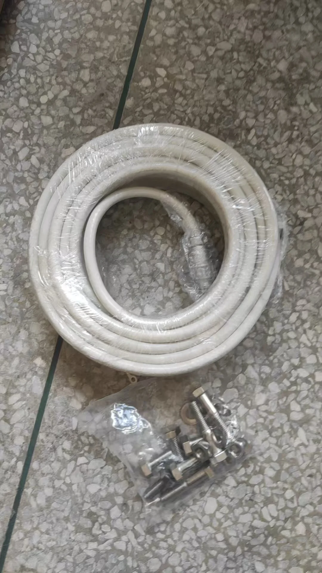 Radar marino Icom MR1010RII |   Display a colori da 4 kW e 36 miglia nautiche ad alta potenza per uso professionale