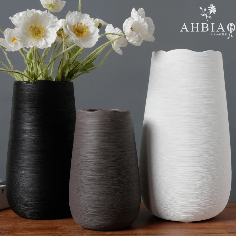 

Ceramic flower arrangement modern simple water ornaments living room black and white dried flower device Nordic