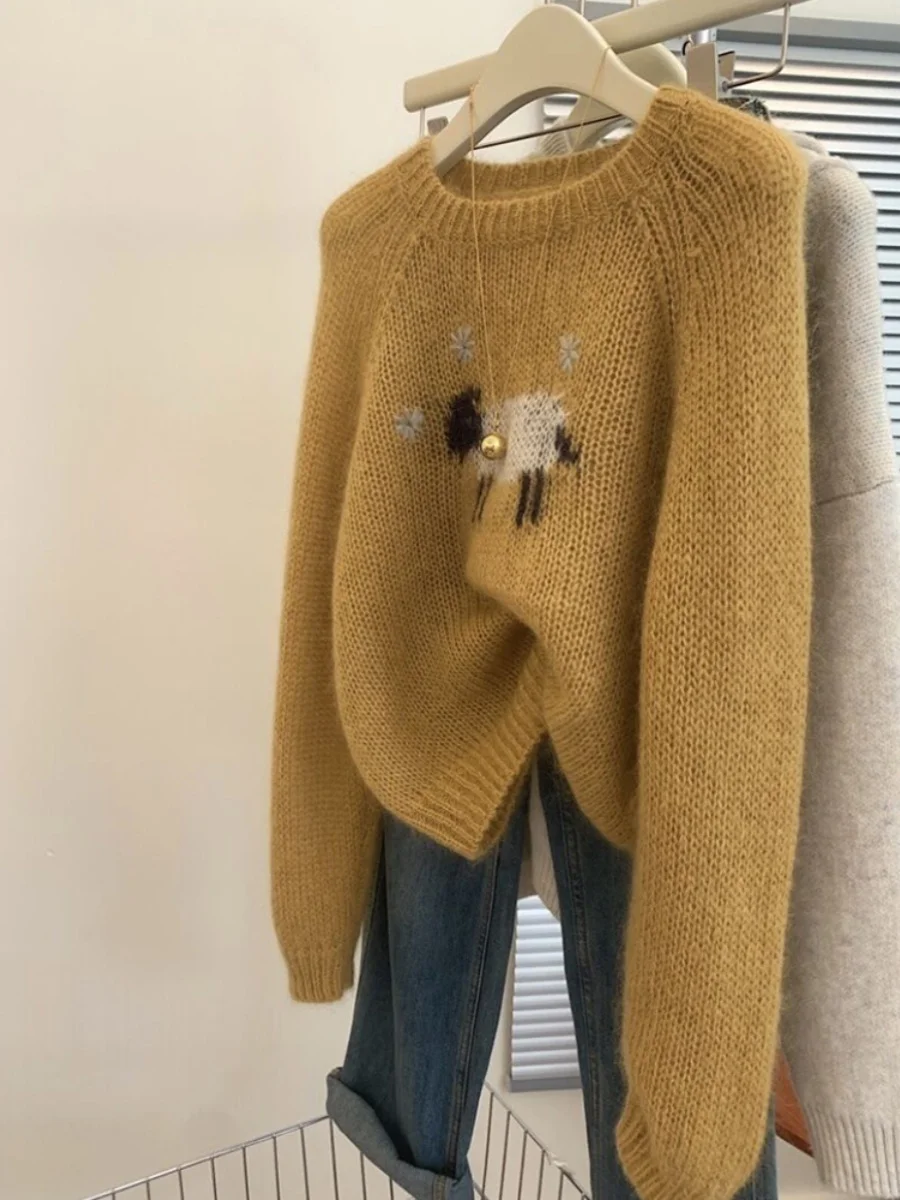 

Стильный повседневный свитер с мультяшной вышивкой, женский, осенне-зимний, мягкий, свободный, универсальный, вязаный, удобный крой