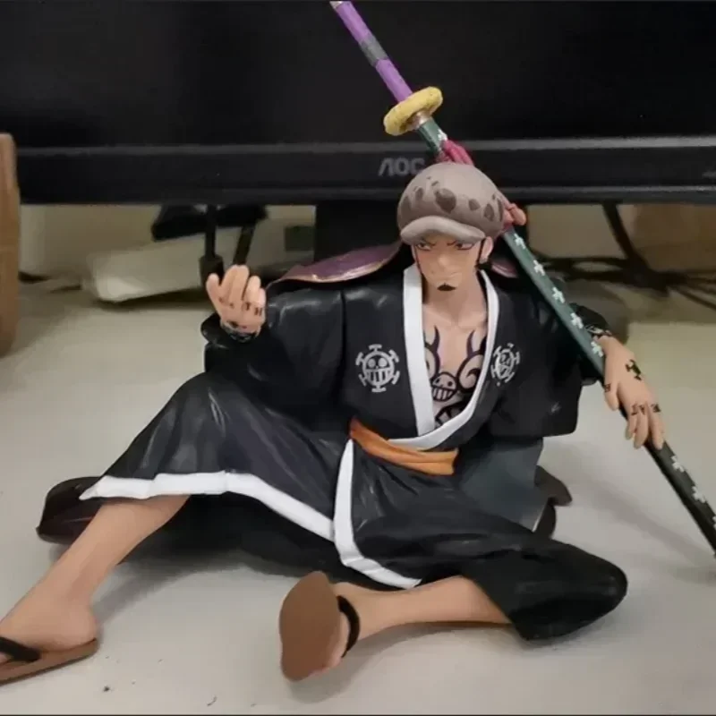 13cm One Piece Trafalgar Law Figure Anime Sitting Kimono Pop Action Figurine Pvc Model Decoration Statues  Aldult Toy Gift