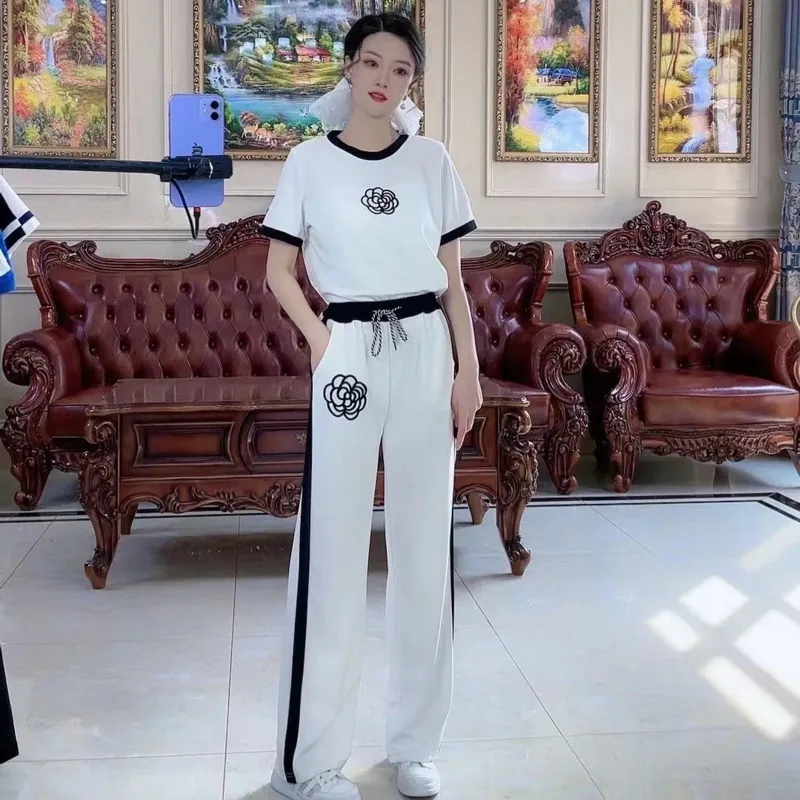 Women's Spring Casual Sweat Suit 2025 Summer New Style Fashion Short Sleeve Corp Tops and Wide Leg Pant Two Piece Sets for Women