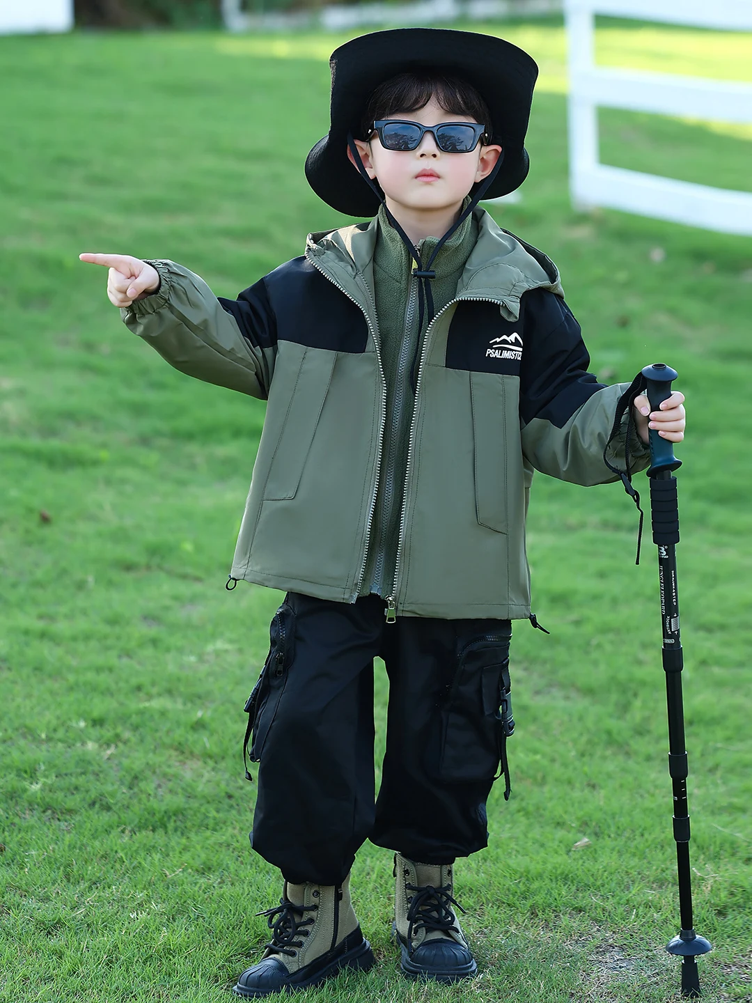 

Thiened Tee-in-One Hooded Cotton Jaet for Boys Youth Casual Warm Faionable Winter Coat Zipper Closure Long Sve