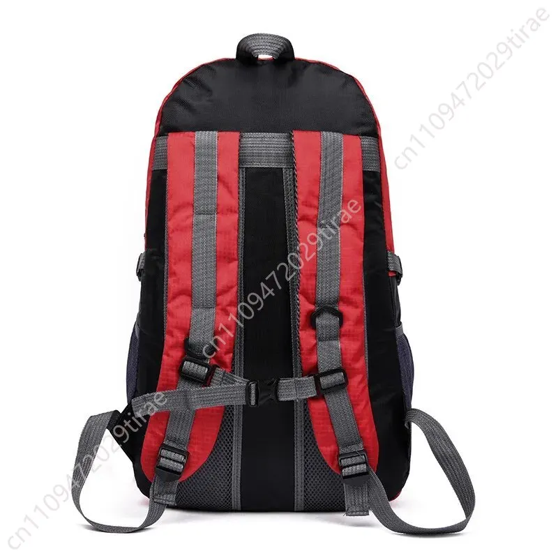 Outdoor Travel Backpack Big Capacity Fashion Travel Backpacks Men Climbing Backpack Classic Sport Travel Backpacks