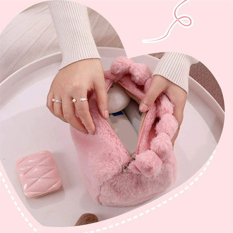 Cute Plush Cosmetic Bag Women Large Capacity Makeup Bag Toiletries Storage Organizer Lady Girls Makeup Case Travel Purse Handbag