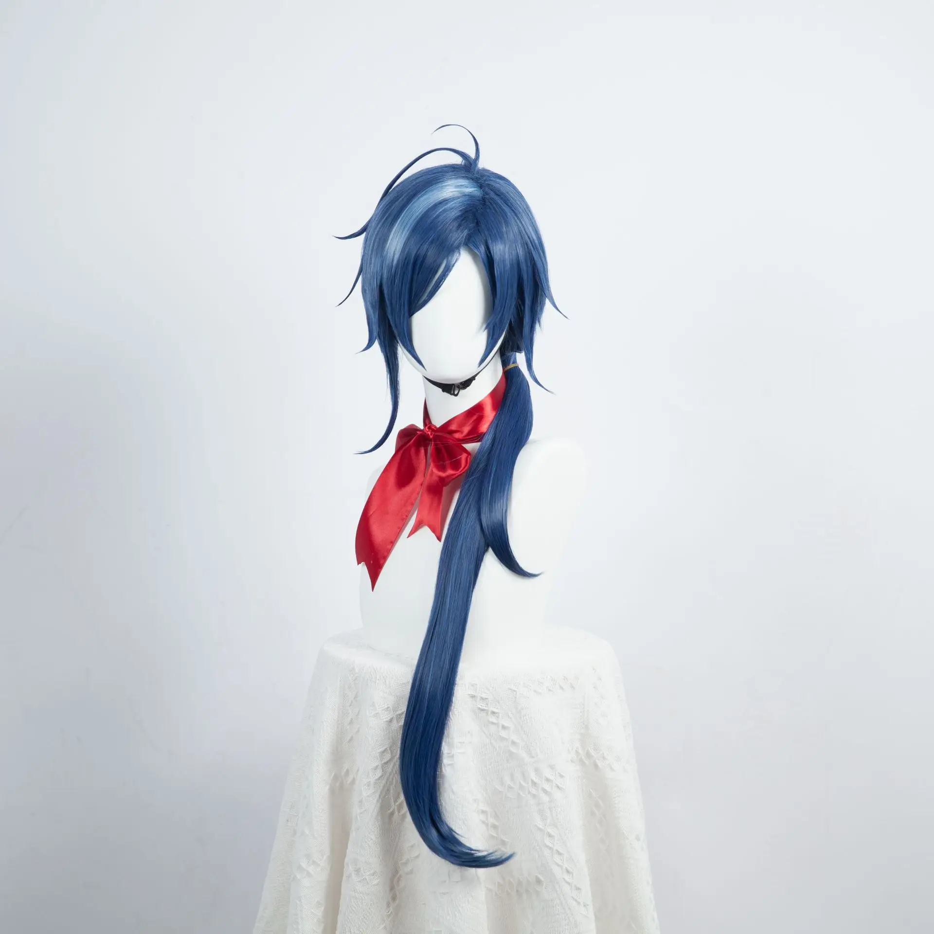 Peluca de cosplay Genshin Impact Kaeya, rosa, rizada, peluca de anime de juego