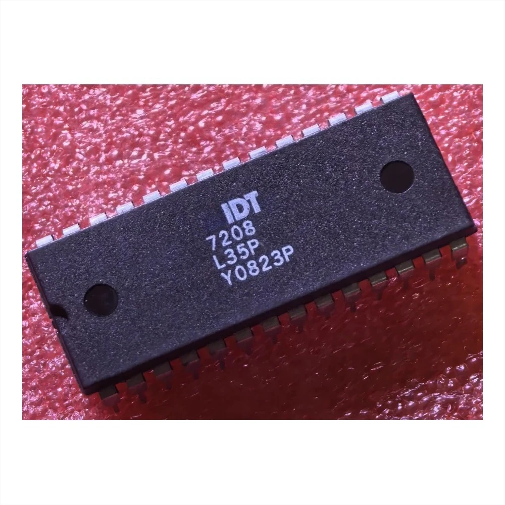 Puce IC IDT7208L35P IDT7208L35 IDT7208L IDT7208 DIP-28