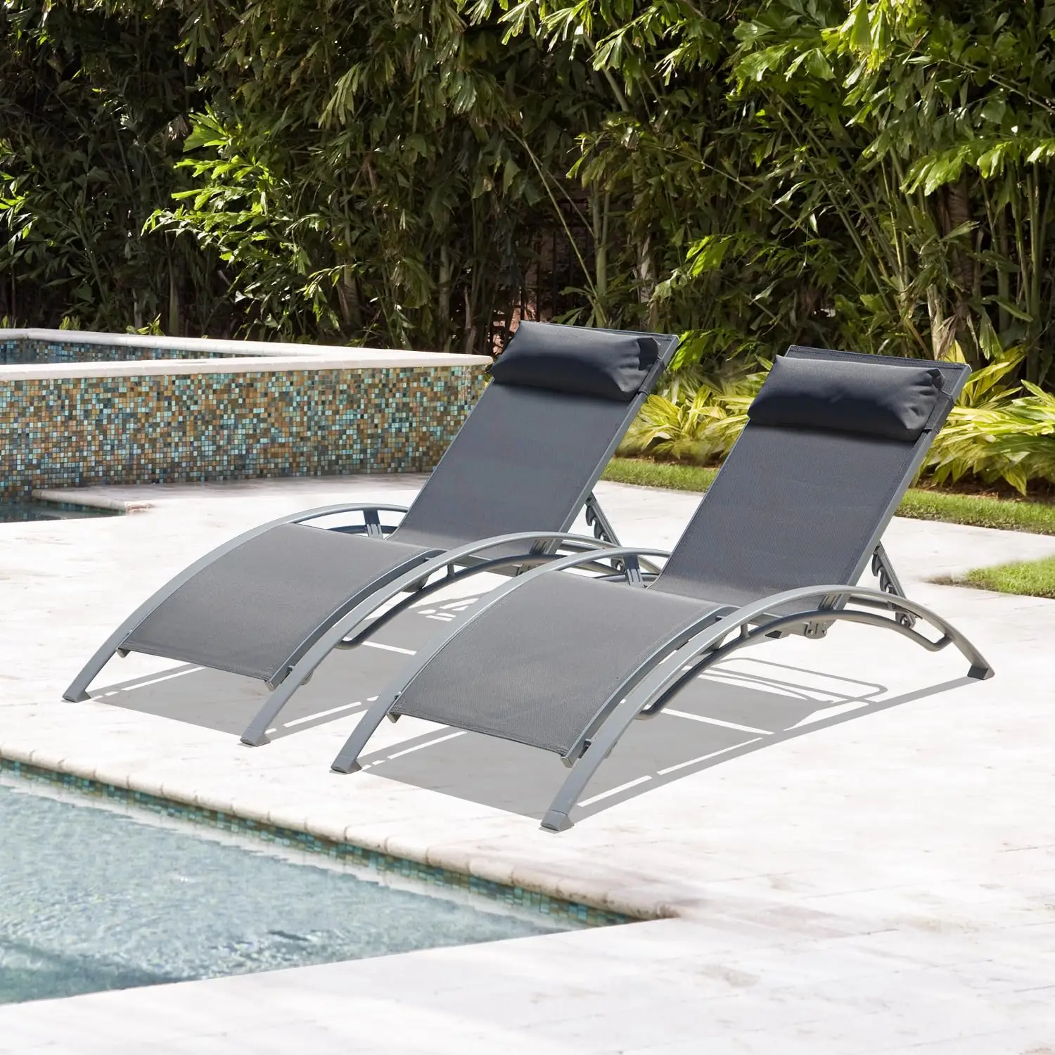 

Set Of 2 Adjustable Aluminum Outdoor Sun Loungers All Weather Poolside Deck Lawn Backyard Lounge Chairs