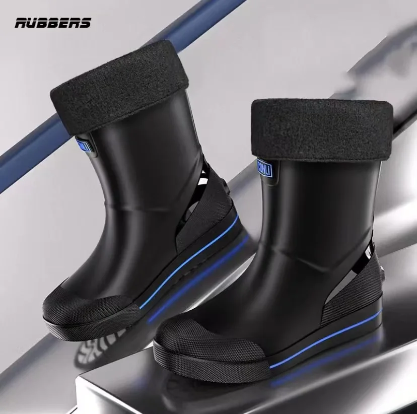 Fashion Slip-on Rain Shoes Men Rubber Boots Waterproof Platform Booties Outdoor Non-slip Rain Boots Man Kitchen Working Galoshes