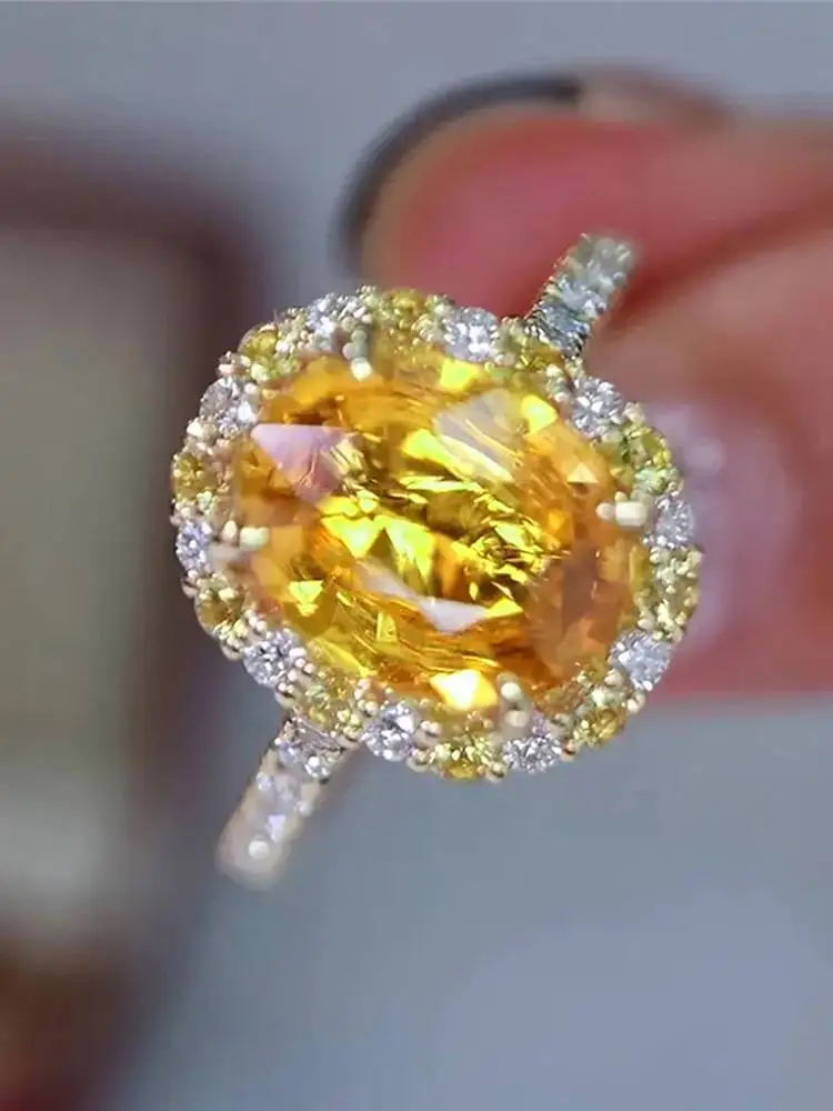 Huitan Damenring, goldfarben, dünn, vielseitiges Accessoire für Party und Alltag, mit leuchtend gelbem CZ, modischer, vielseitiger Schmuck, Geschenk
