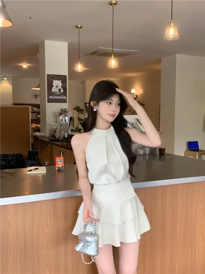 Gagarich Summer New Korean Edition Satin Sleeveless Top Ruffle Edge Short Skirt High Waist Skirt Fashion Set Women