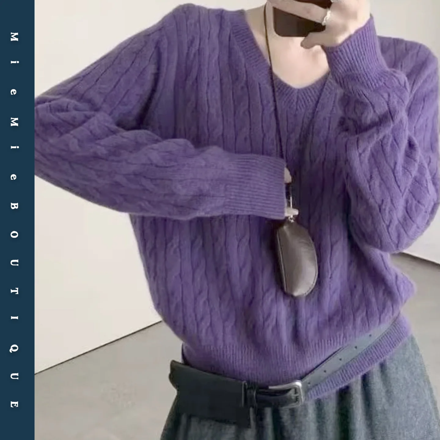 

Thiened Wide Hem 3D Twist Patterned Knitted Sweater Loose Basic Sle Starry Purple Retro Design Comfortable Fit V-Ne Lon...