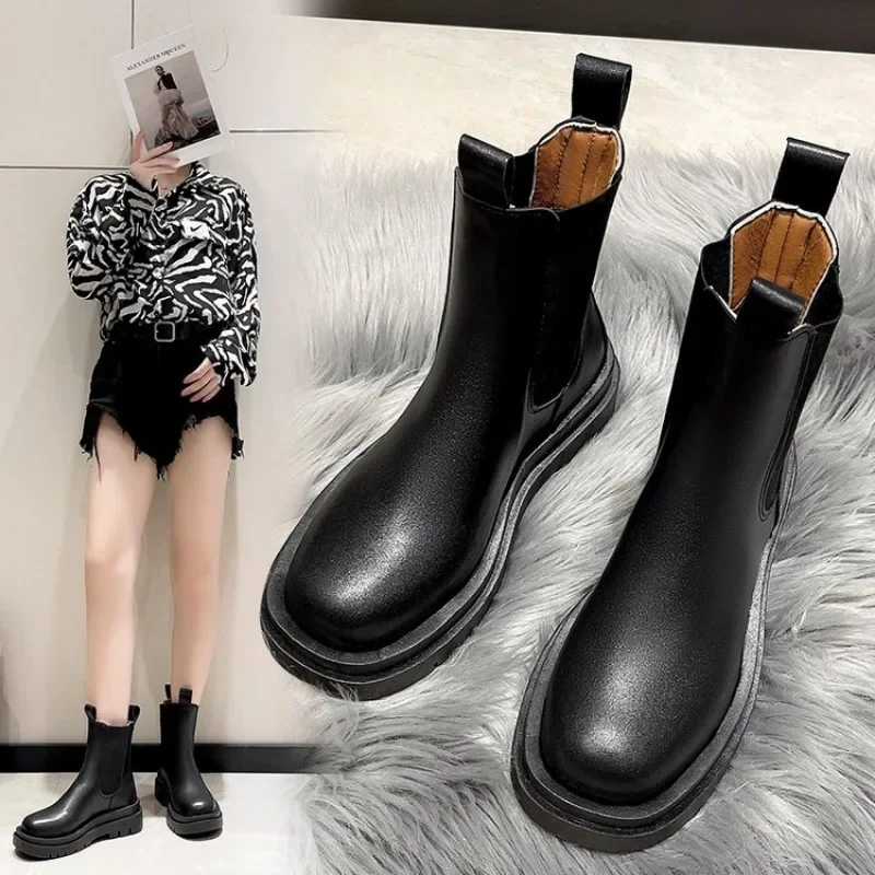 2024 New addensare Winter Knight Boots donna stivali al ginocchio lunghi con tacco quadrato stivali da moto spessi retrò nero bianco Botas Mujer