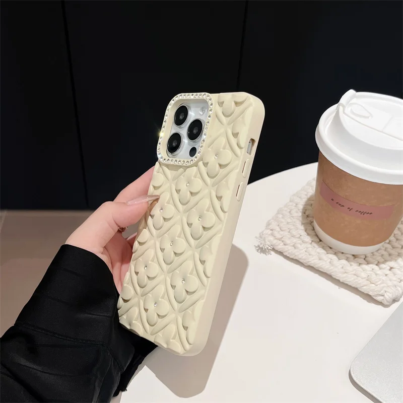 สีสันเรียบง่ายElegant Designสเปรย์น้ํามันสามมิติดอกไม้Dotเจาะเคสโทรศัพท์สําหรับiPhone 11 12 13 14 15 16 Pro Max