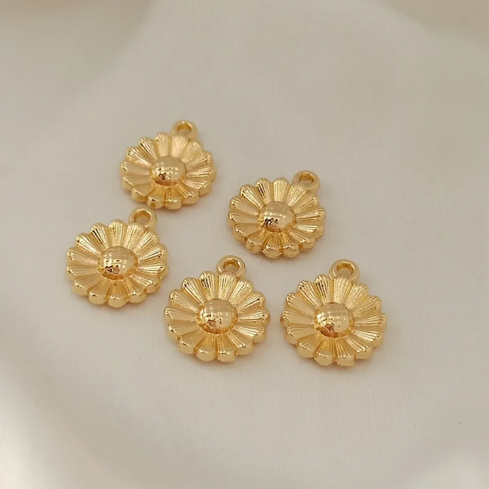 

14K gold-wrapped accessories color-preserving sunflower pendant sunflower bracelet necklace tag pendant handmade DIY jewelry