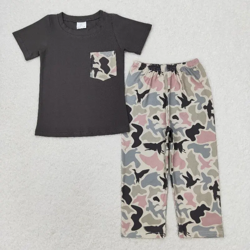 

Winter New RTS Duck Deer Hunting Clothes Camo Pocket Gray Short Sleeve Pants Sets Western Boutique Baby Boy Clothes Wholesale