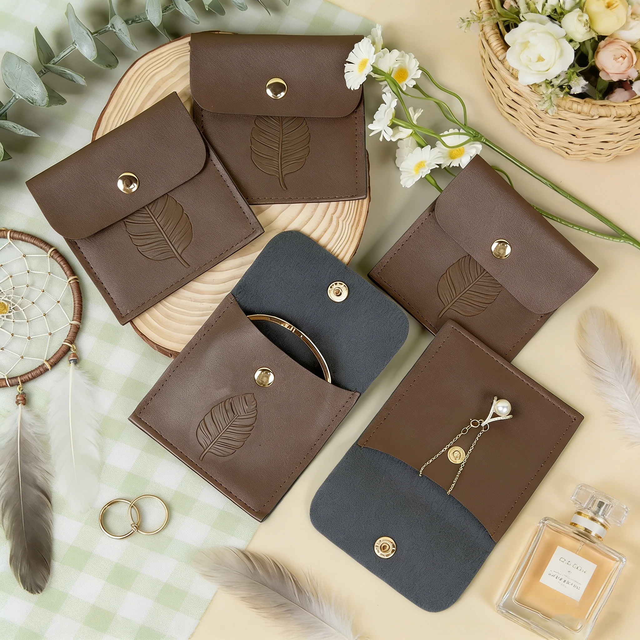 

50 шт. на заказ: Роскошные кожаные мешочки из ПУ с кнопкой для ювелирных изделий и парфюмерии, премиум-упаковка из текстиля, подарочные мешочки для хранения серег