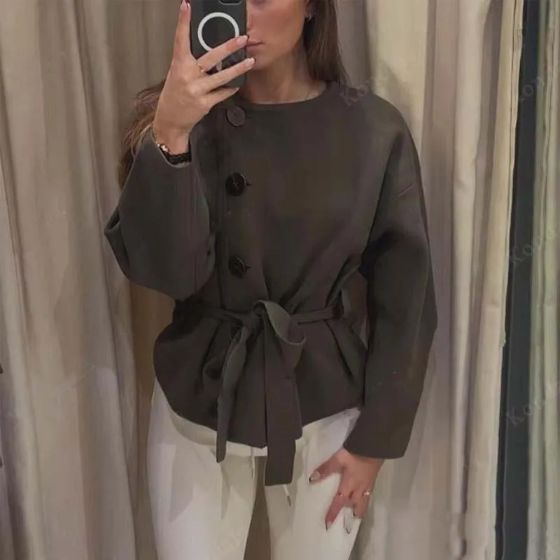 

2025 женская куртка, модная с поясом, вязаные короткие пальто, женские повседневные свободные уличные куртки с длинными рукавами, новая верхняя одежда